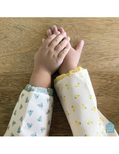 Bavoir à manches les lapins