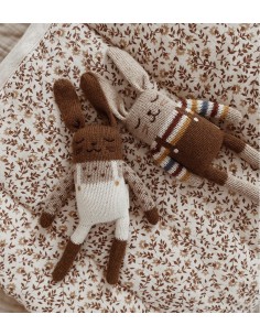 Doudou lapin pull arc-en-ciel 2