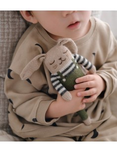 Doudou lapin salopette olive | Main Sauvage x Organic Zoo 2