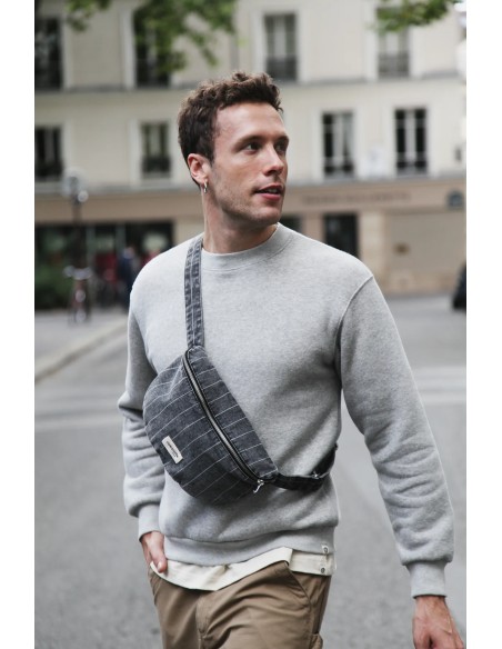 Custine le sac banane