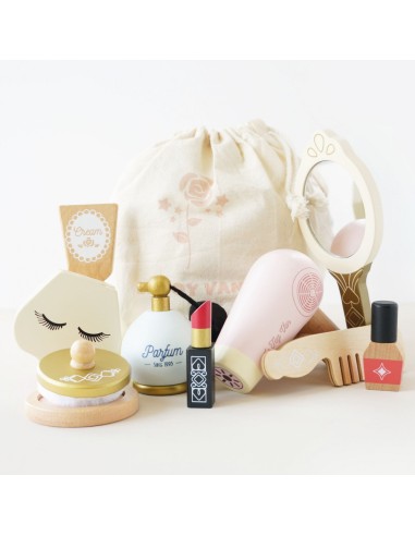 TROUSSE DE BEAUTÉ DES STARS