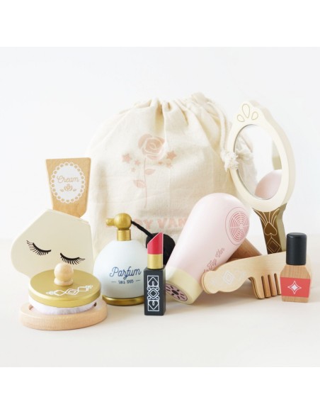 TROUSSE DE BEAUTÉ DES STARS